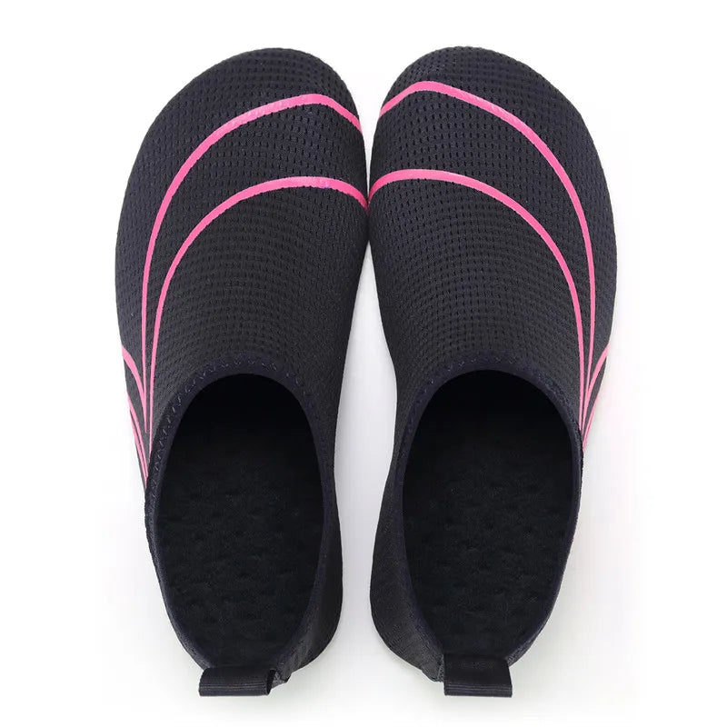 2024 Schnelltrocknende Aquaschuhe für Herren, leichte Wasserschuhe für Damen, weiche Strandschuhe für Paare, Sommer, rutschfeste Freizeitschuhe, flexibel